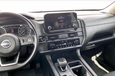 2025 Nissan Pathfinder S