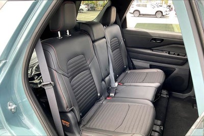 2026 Nissan Pathfinder Rock Creek 4WD