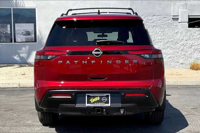 2026 Nissan Pathfinder SV