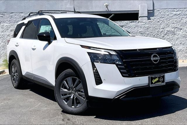 2026 Nissan Pathfinder SV