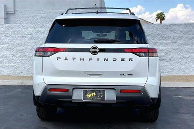 2026 Nissan Pathfinder SL