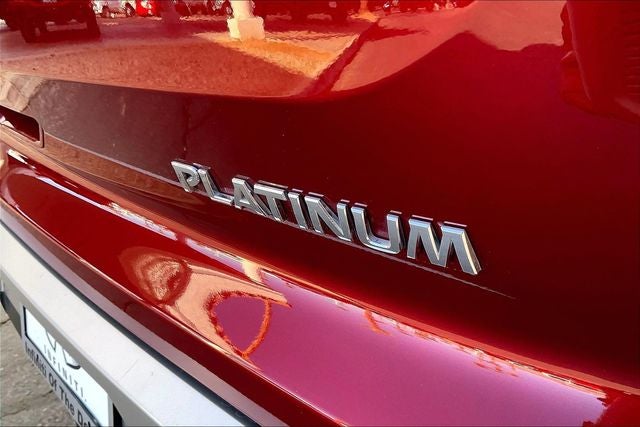 2025 Nissan Pathfinder Platinum