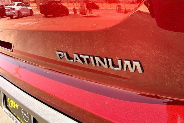 2026 Nissan Pathfinder Platinum