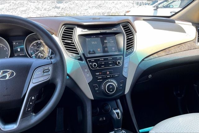 2018 Hyundai Santa Fe Sport 2.4 Base