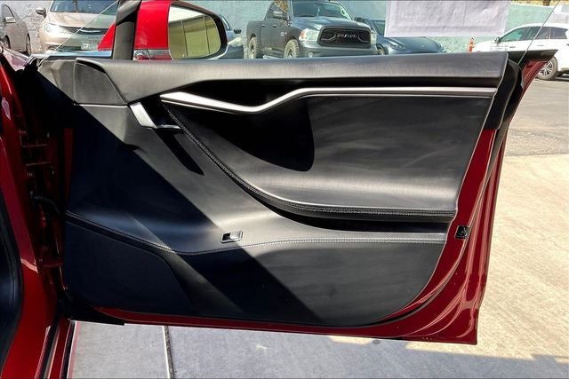 2020 Tesla Model S Performance