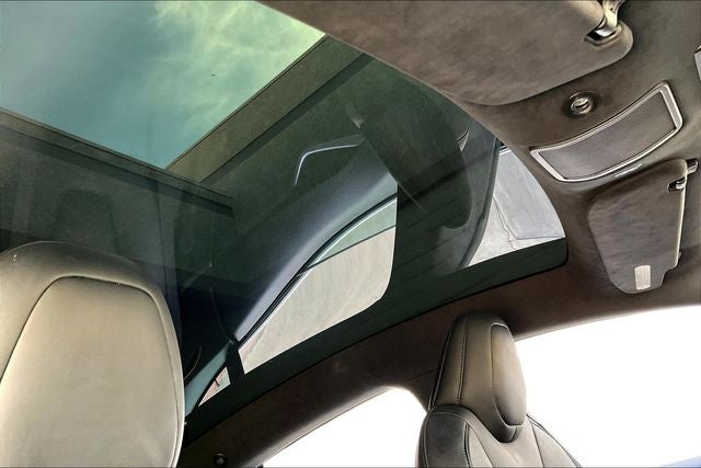 2020 Tesla Model S Performance