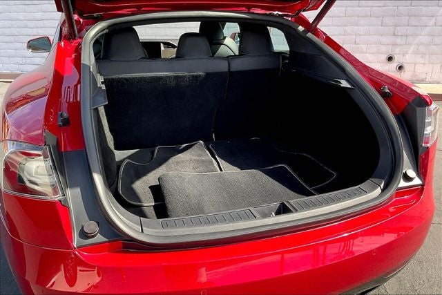 2020 Tesla Model S Performance