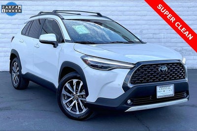 2023 Toyota Corolla Cross XLE