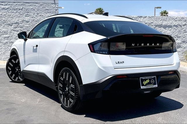 2026 Nissan Leaf PLATINUM+