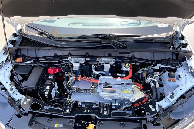 2026 Nissan Leaf PLATINUM+