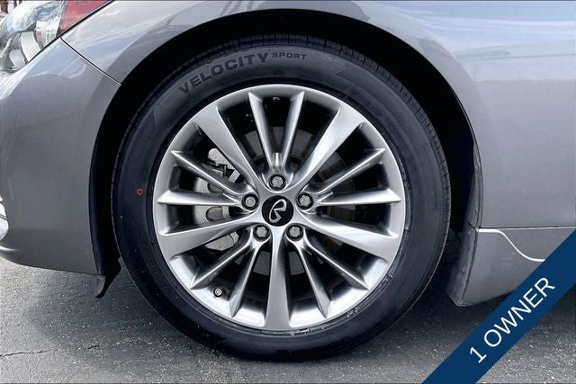 2023 INFINITI Q50 LUXE