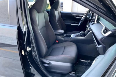 2024 Toyota RAV4 Prime SE