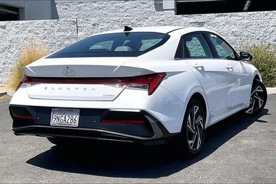 2024 Hyundai Elantra Limited