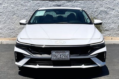 2024 Hyundai Elantra Limited