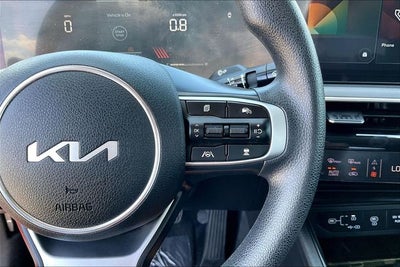 2025 Kia K5 LXS