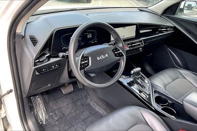 2023 Kia Niro EX
