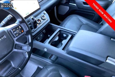2024 Land Rover Defender 130 X-Dynamic SE