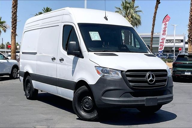 2025 Mercedes-Benz Sprinter 2500 Crew 144 WB
