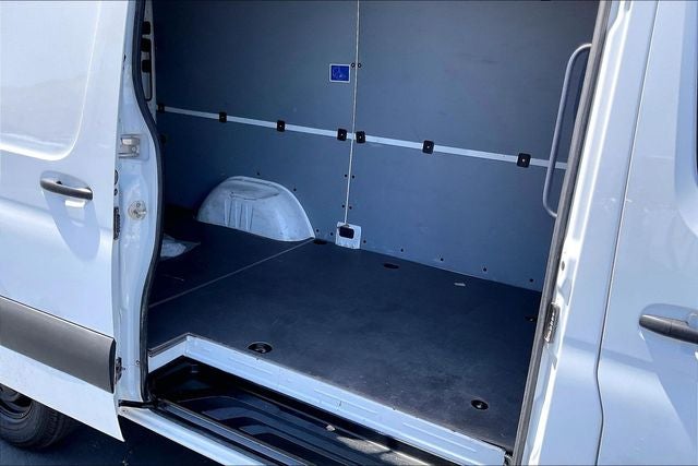 2025 Mercedes-Benz Sprinter 2500 Crew 144 WB