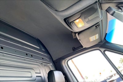 2025 Mercedes-Benz Sprinter 2500 Crew 144 WB