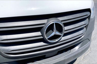 2025 Mercedes-Benz Sprinter 2500 Crew 144 WB