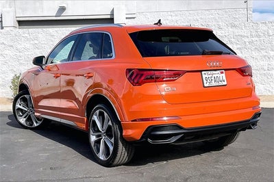 2019 Audi Q3 2.0T Prestige S line quattro
