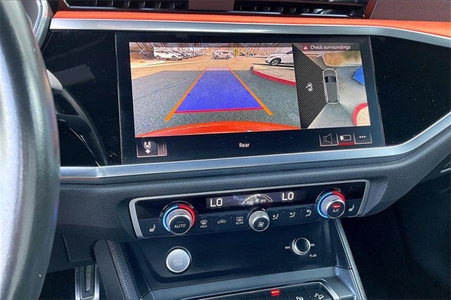 2019 Audi Q3 2.0T Prestige S line quattro