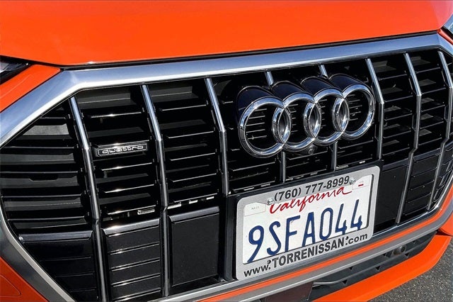 2019 Audi Q3 2.0T Prestige S line quattro