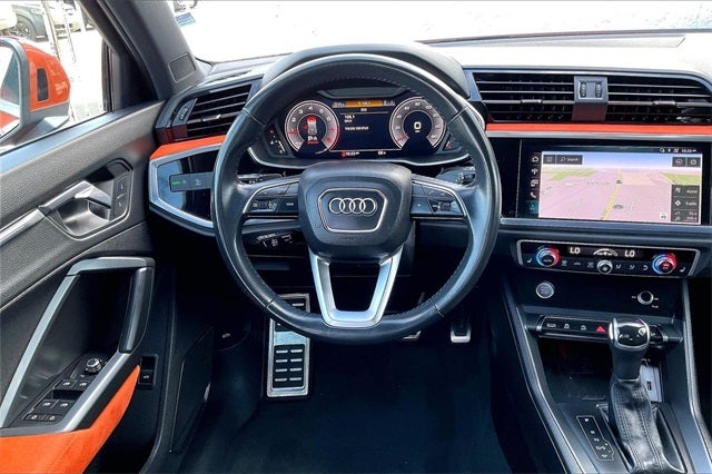 2019 Audi Q3 2.0T Prestige S line quattro