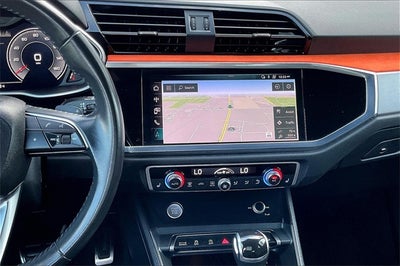 2019 Audi Q3 2.0T Prestige S line quattro