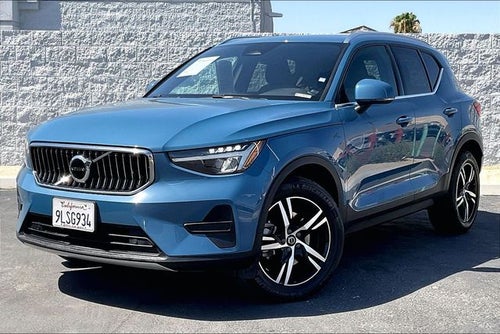 2024 Volvo XC40 B5 Core