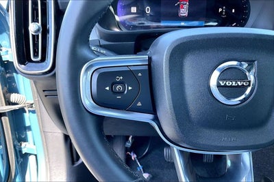 2024 Volvo XC40 B5 Core