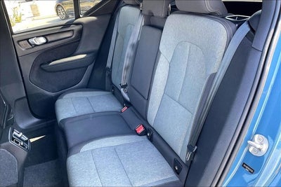 2024 Volvo XC40 B5 Core