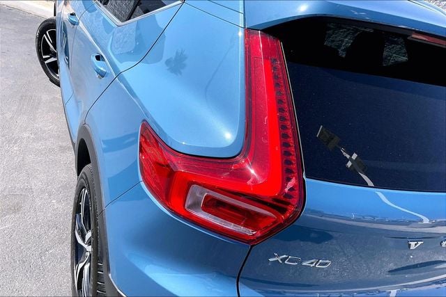 2024 Volvo XC40 B5 Core