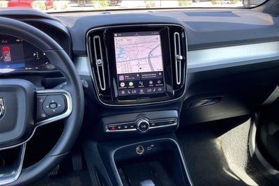 2024 Volvo XC40 B5 Core
