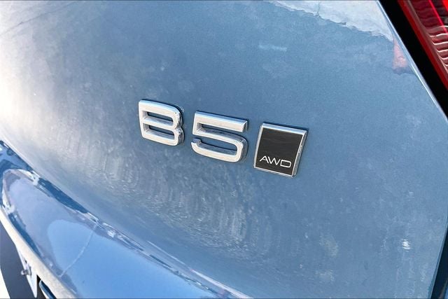 2024 Volvo XC40 B5 Core